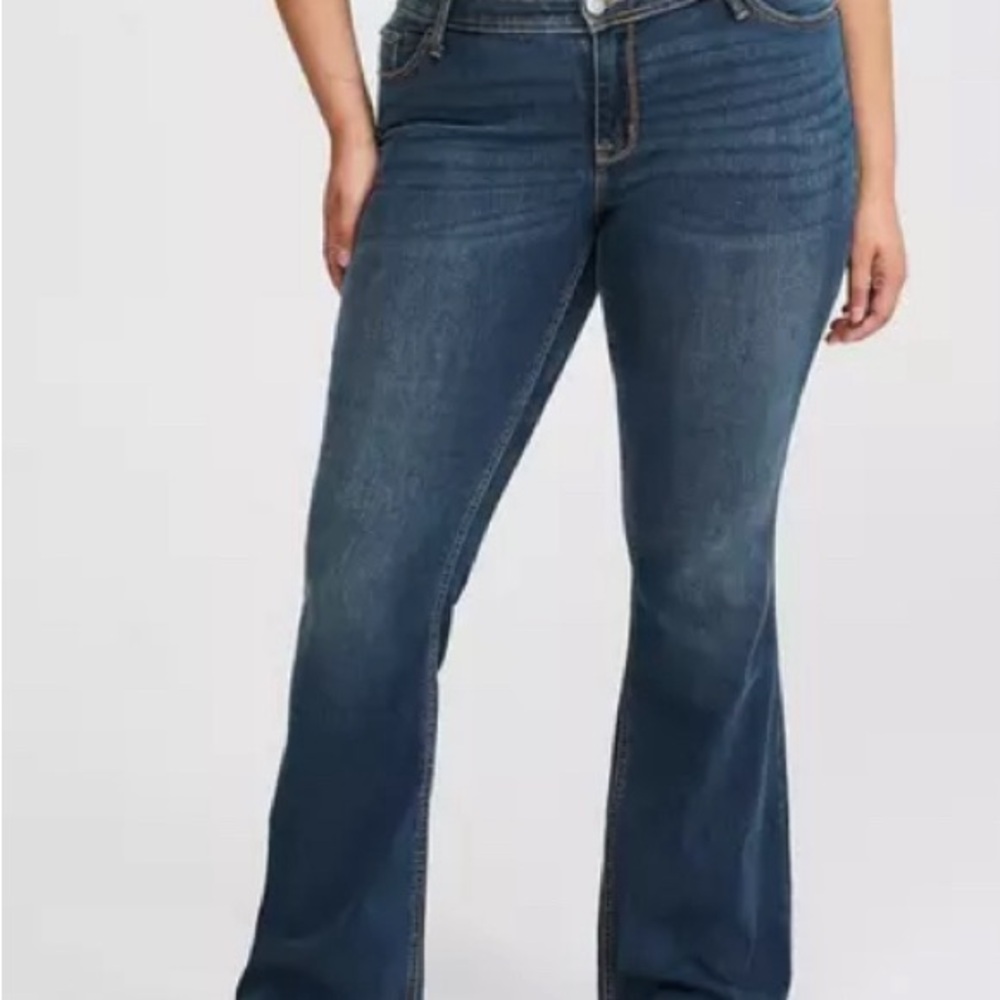Torrid Luxe Slim Boot Super Stretch Jeans Sz 16